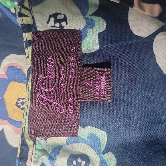 J Crew Liberty Fabric Symphony Print Sleeveless Top. Size 4.  EUC. - Picture 6 of 7